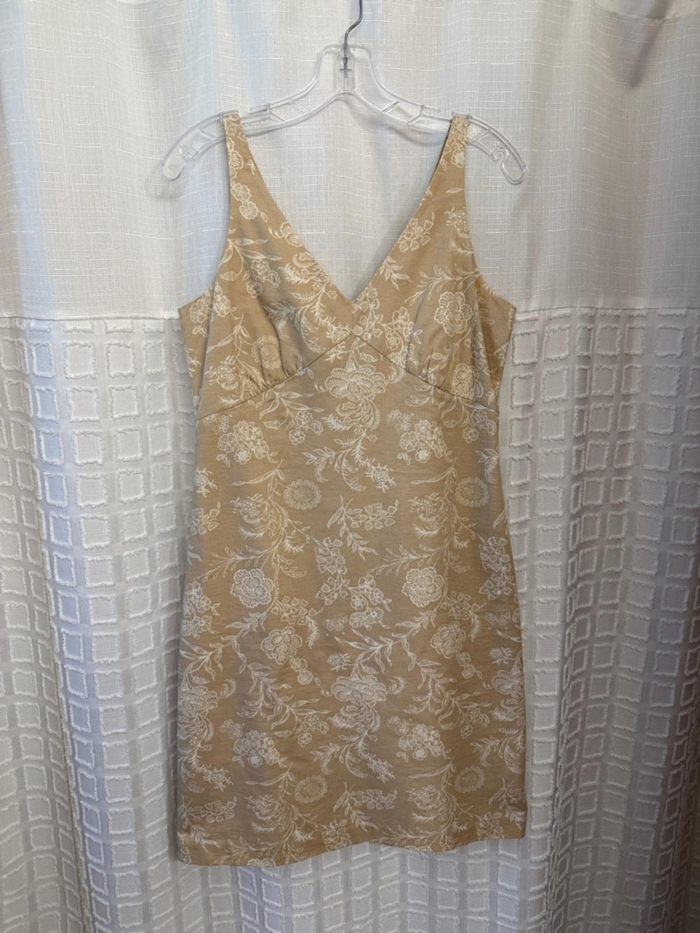 Tommy Hilfiger Classic V-Neck Floral Shift Dress in Tan